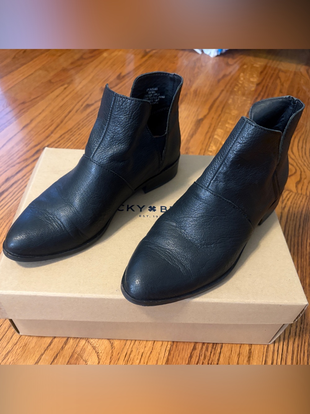 Lucky Brand Paramo Black Leather Pull-on Chelsea Ankle Booties